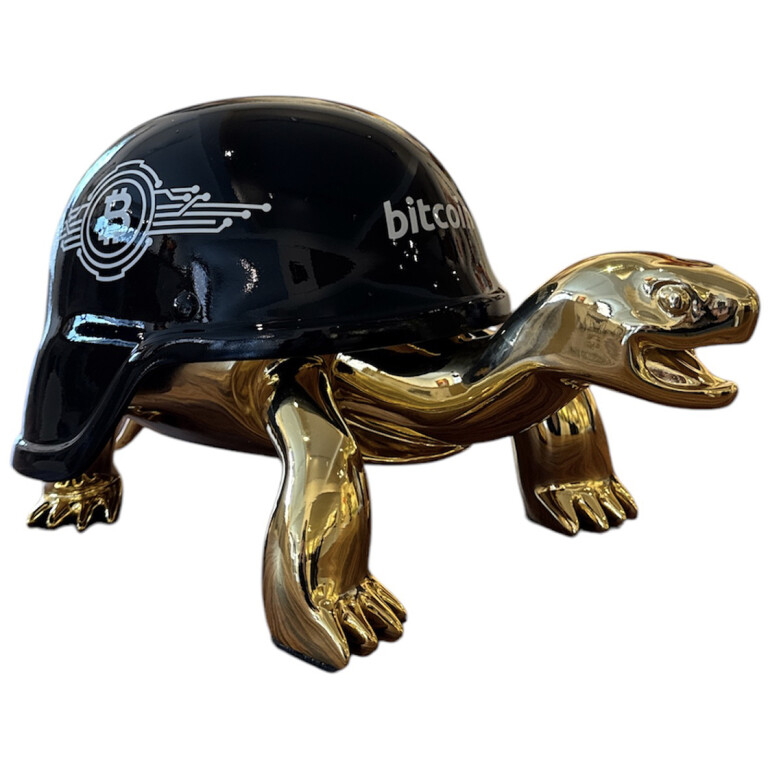 Bitcoin Gold Peace Turtle