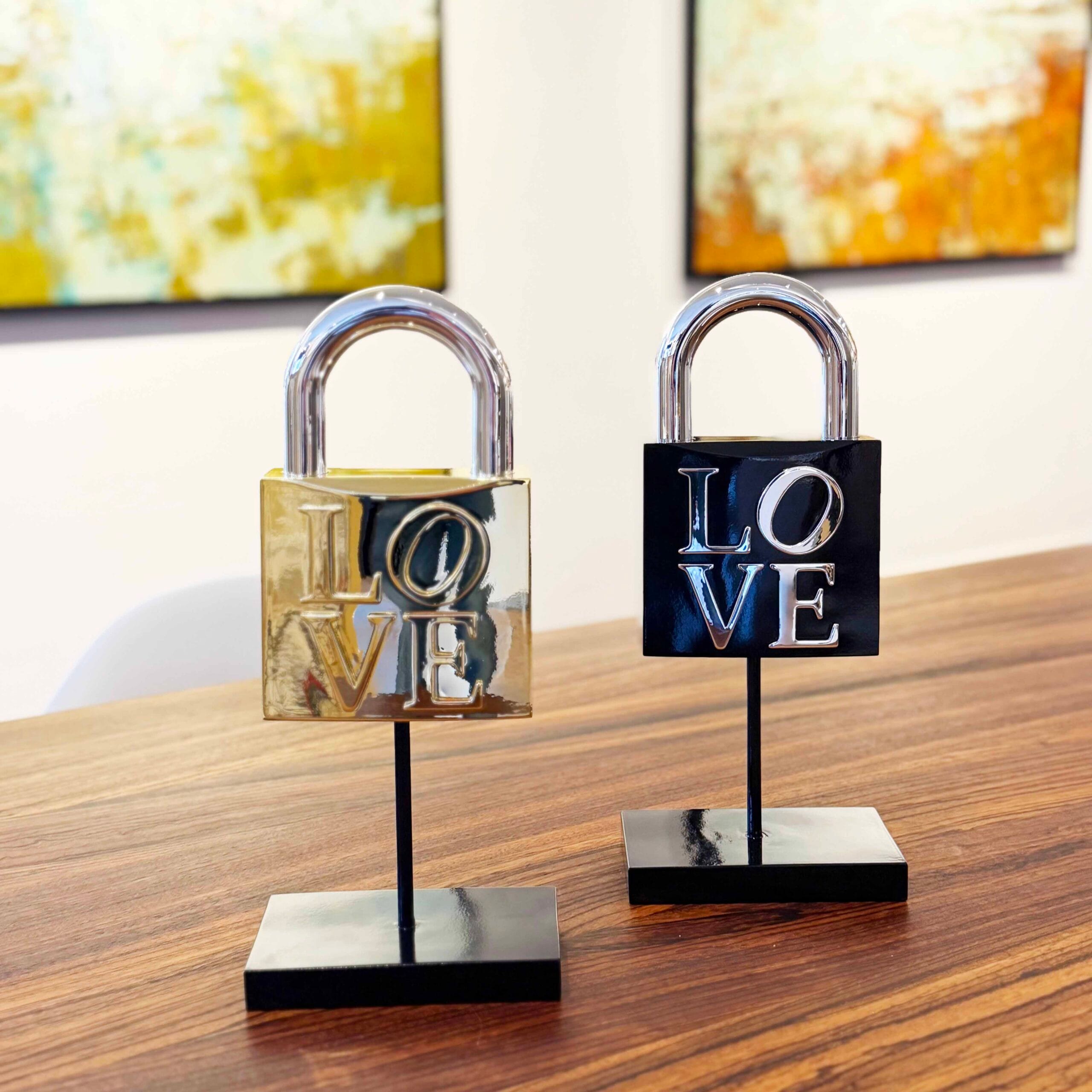 max johansson love lock black and gold